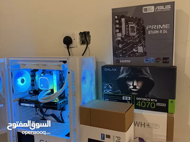 بيسي قيمنق مع كراتينه استعمال بسيط جدا ،لقطه شوف الوصف بتلقى المواصفات