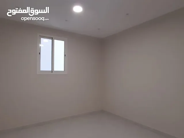 150 m2 2 Bedrooms Apartments for Rent in Buraidah Al Hamr