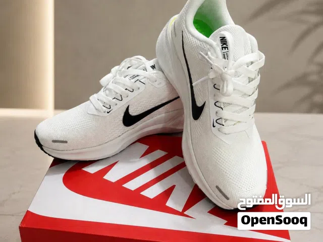 حذاء نايك زووم