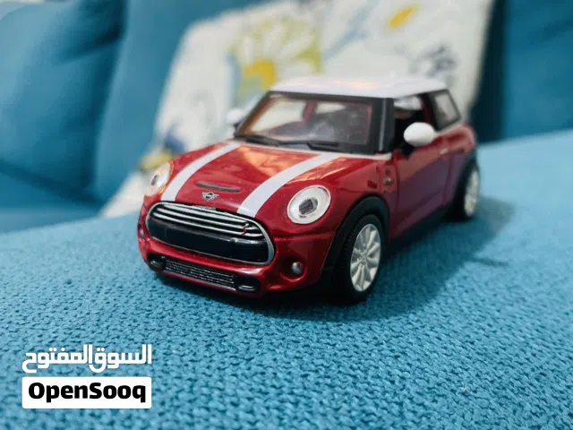 Official licensed product from mini cooper. Mini cooper toy from maisto 1/39 scale