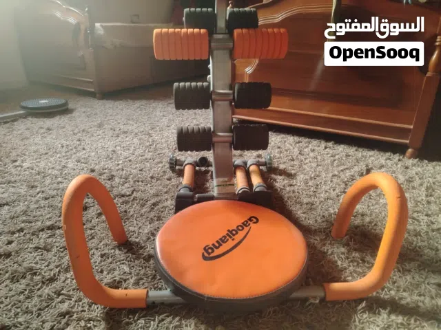 اداة التمرين شبه جديدة و نضيفة