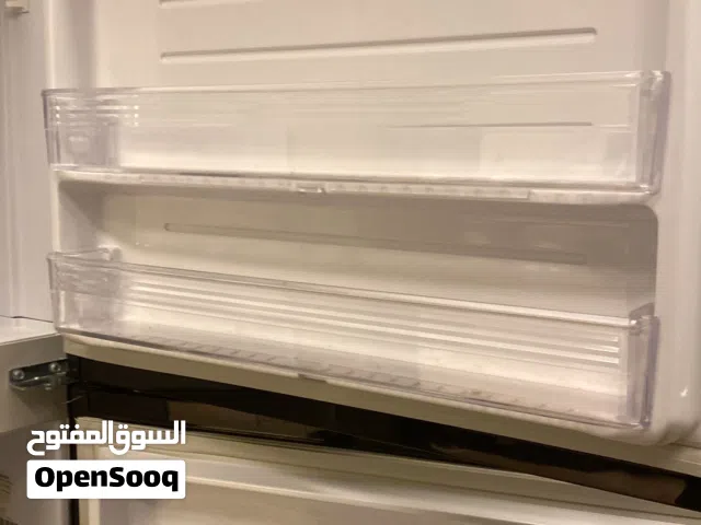 Sharp fridge - براد شارب للبيع