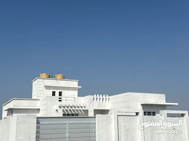 216 m2 3 Bedrooms Townhouse for Sale in Al Batinah Rustaq