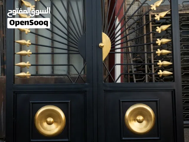 أبواب حديد ودربزينات بسعر تنافسي