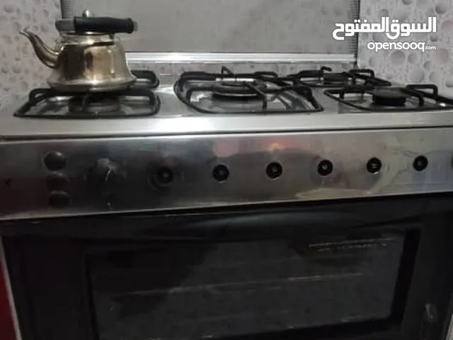 فرن مصري خمس عيون مستخدم نظيف