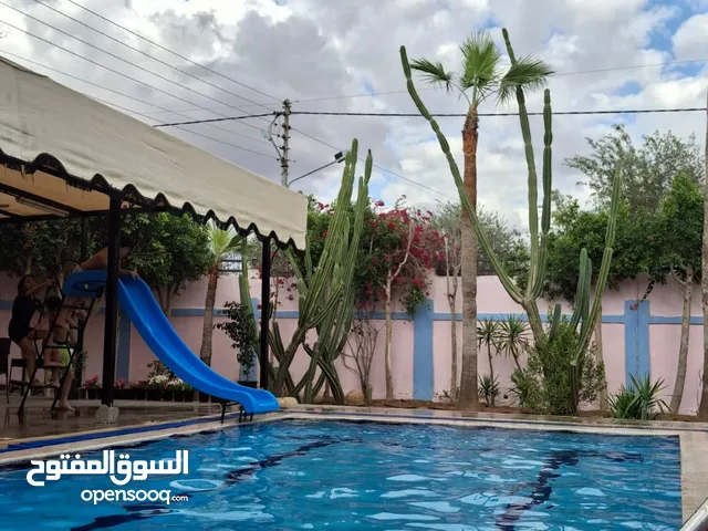 شاليه لقطة للبيع الغور شميساني الغور طابقين مع بركة بسعر محروق للبيع المستعجل