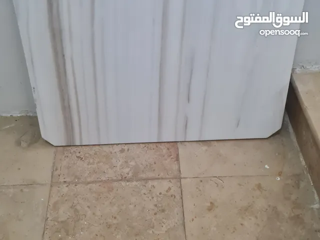 رخام مربع للبيع