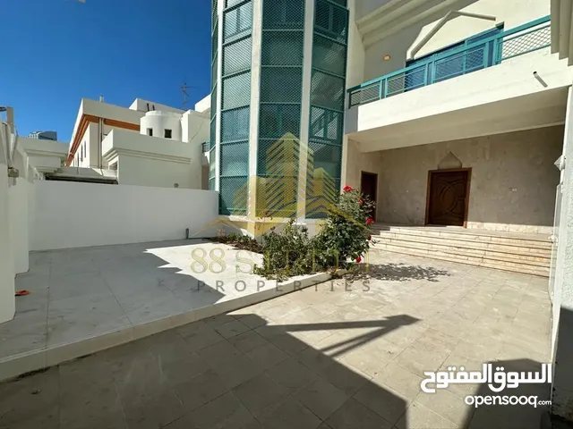 6500 m2 5 Bedrooms Villa for Rent in Abu Dhabi Al Wahda