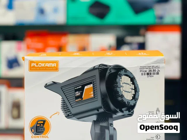 Brand New Plokama Speed Light in Oman  High Brightness  Stepless Dimming