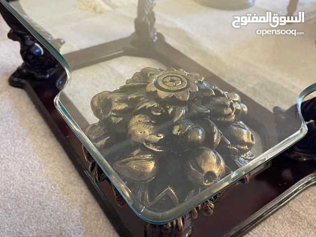 طقم طاولات ضيوف فخمه