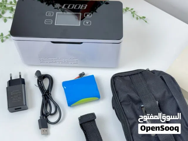 ثلاجة لحفظ الانسولييين والادوية الاخرى لحمايتها من حرارة الشمس وحر الصيف