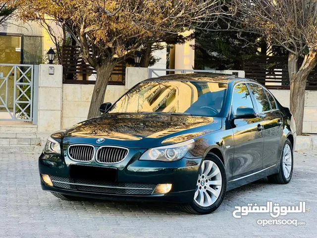 E60 525i 2008 وارد الوكاله اقل عداد بالمملكه مخزنه والوحيده بلونها المميز دهان مصنع فحص كرت ابيض