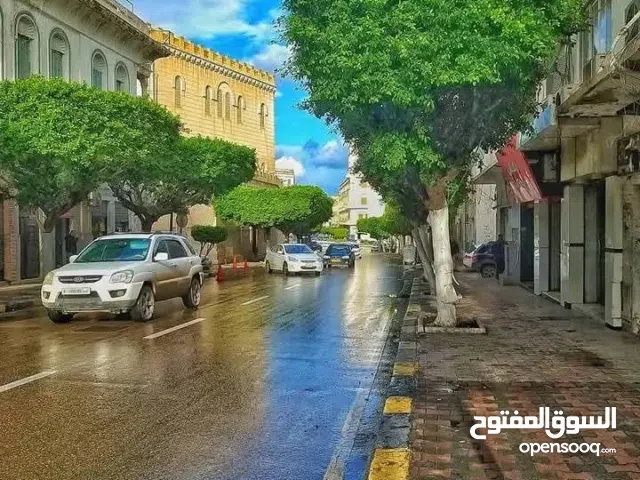 قطعة ارض 320م تجاريه استثماريه على الطريق الرابط بين زناته واربع شوارع الحشان موقع ممتاز سعر ممتاز