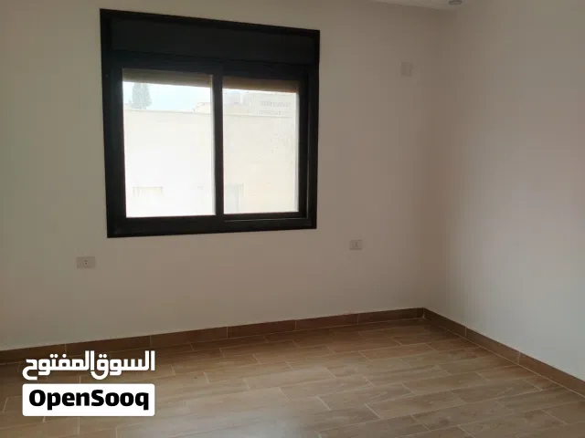 شقه للبيع استثماريه خلف كلية غرناطة الراهبات مساحتها 180 متر لايوجد تسوي 8 شقق فقط