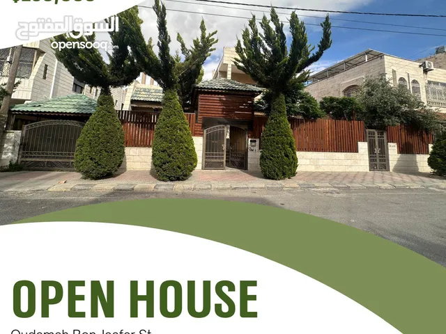 600 m2 More than 6 bedrooms Townhouse for Sale in Amman Al Muqabalain