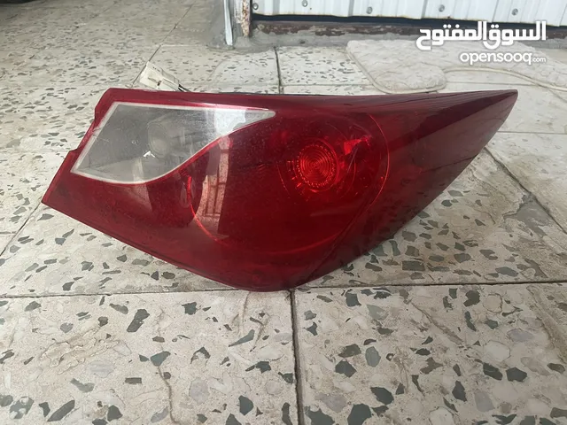 للبيع اسطب سوناتا 2014 خلفي