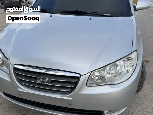 Used Hyundai Avante in Tripoli