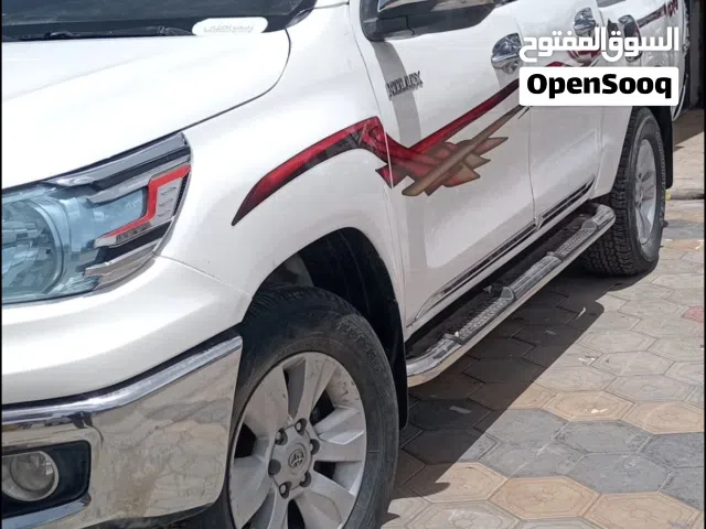 2016 Toyota Hilux GLX