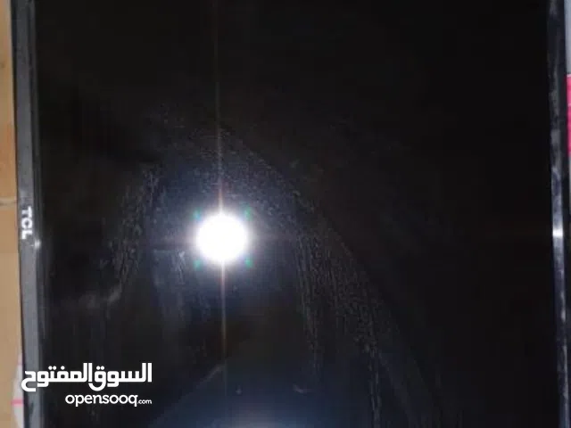 شاشة 32 بوصة من نوع TCL + صحن مع القاعدة والعدسة والسلك