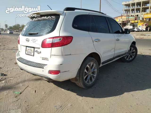 Used Toyota Sienta in Aden