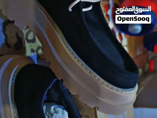 احذية ماركة  دنماركية وسيفتي