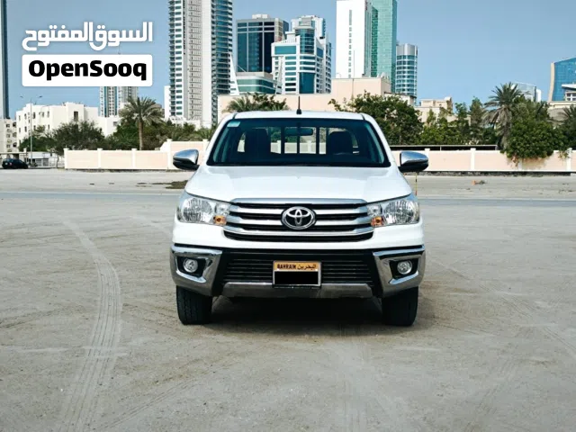 TOYOTA HILUX 2020 BFULL OPTION -AUTOMATIC