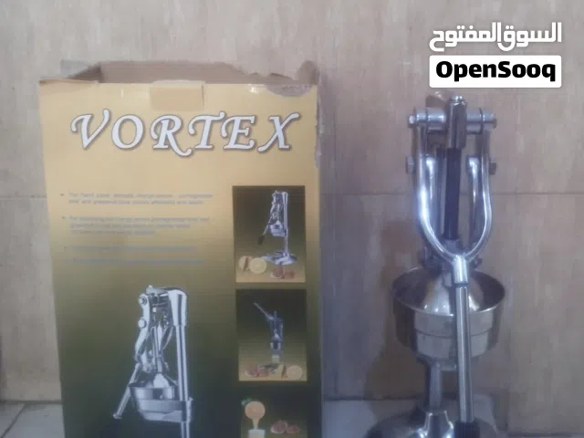 عصارة فواكه يدوية