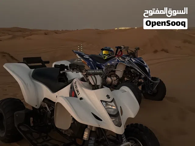 للبيع سزوكي 400 موديل 2007 الدراجه بحاله الوكاله ما تشكي من شي كان واقفه فتره و توني مسوي لها سيرفس