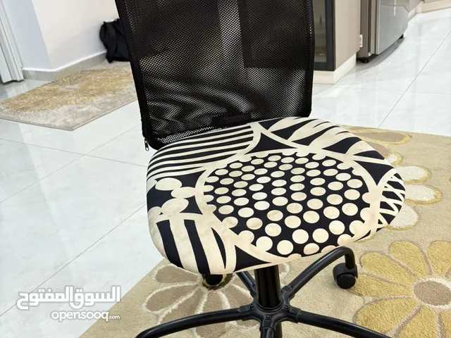 كرسي ايكيا بحال الممتاز