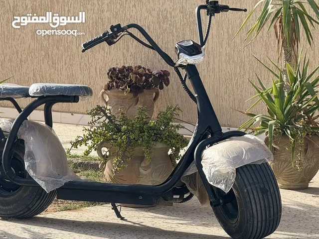 سكوتر كهربائي 2025