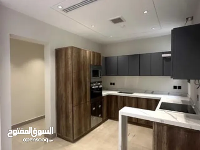174 m2 3 Bedrooms Apartments for Rent in Al Riyadh Al Muruj