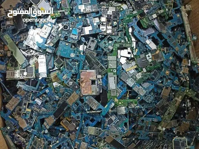 نشتري بوردات الخلوي والتابلت المشطوبة بأفضل الاسعار