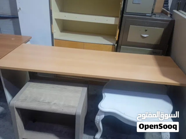 طاولة 180×60 للبيع .................................................................................