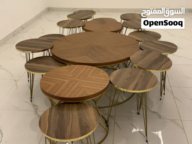 طاولات ضيافة