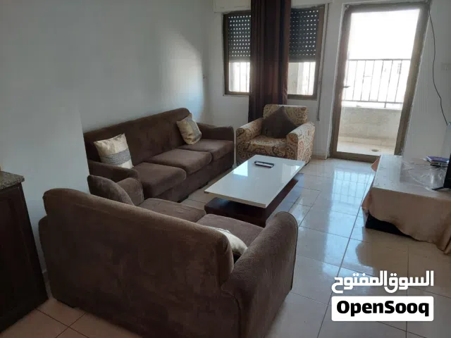 شقة مفروشة للايجار خلف ازمير مول الهاشمي الشمالي قريبة من جميع الخدمات