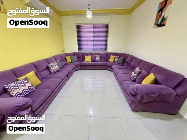 طقم كنب كورنر 14 مقعد مع 15 كوشن بحالة ممتازة جداً