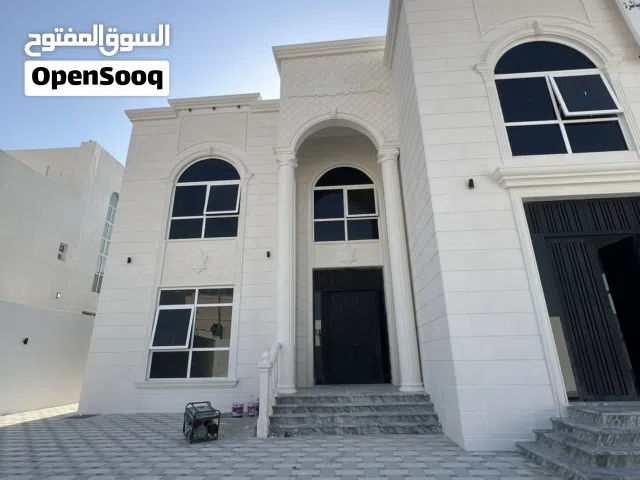400 m2 More than 6 bedrooms Villa for Rent in Abu Dhabi Madinat Al Riyad