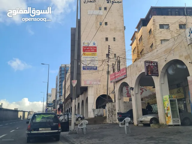 محل تجاري بابين مع سدة شارع الجامعة الاردنية (الملكة رانيا)
