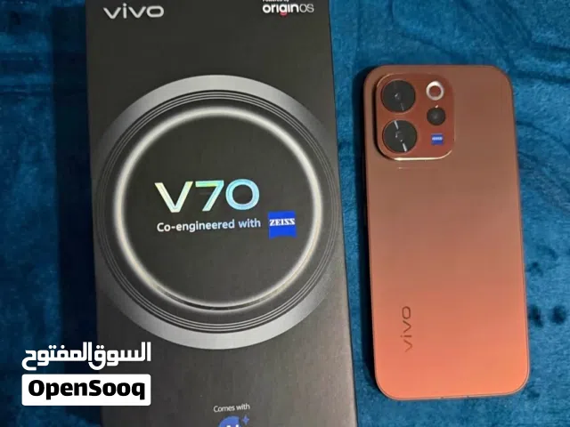 Vivo v70 12 Ram 256 Rom ..6500 mah battery ultra fast charger 90 watt
