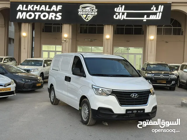 هيونداي اتش 1 فان  2021