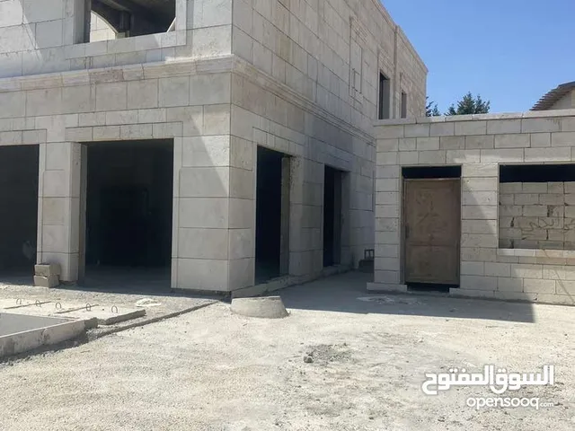 550m2 5 Bedrooms Villa for Sale in Amman Dabouq