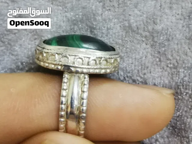 خواتف فضه ثقيله جدا وبأحجار نادرة