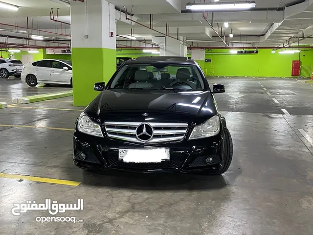 مرسيدس c200 2012 وارد غرغور قابل للتفاوض