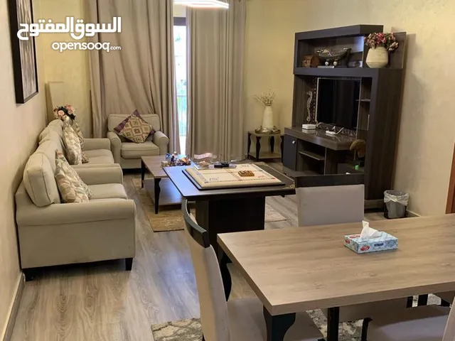 شقة في ميناء الفجر للبيع Apartment in Mina Alfajer for sale