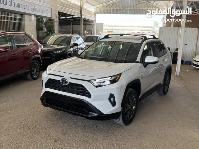 Used Toyota RAV 4 in Zarqa