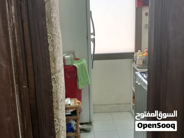 شقة بالفحاحيل ( غرفة وصالة ) ممتازة ونضيفة مفروشة للإيجار المؤقت 3 شهور..( عائلات )