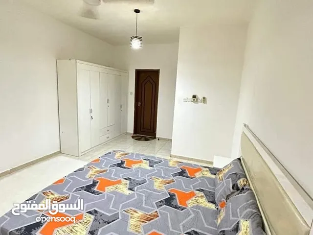 90 m2 2 Bedrooms Apartments for Rent in Muscat Ghubrah