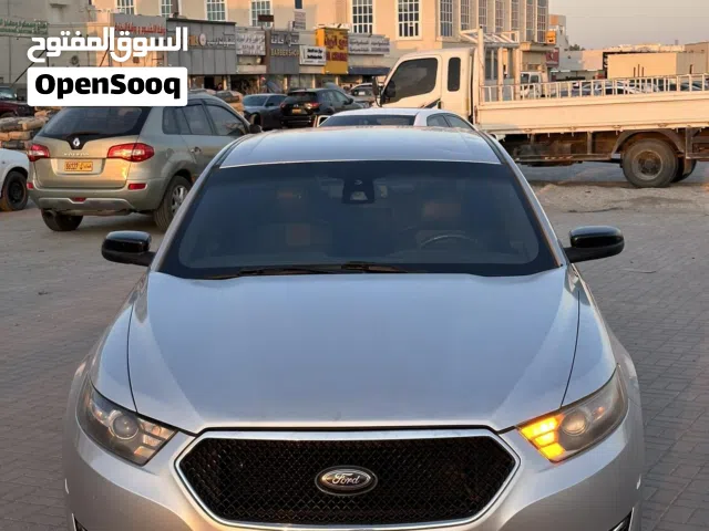 Used Ford Taurus in Muscat