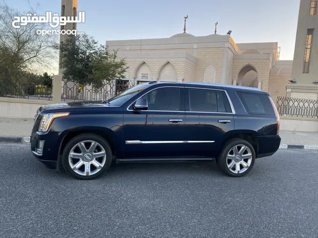 Cadillac Escalade 2017 in Kuwait City