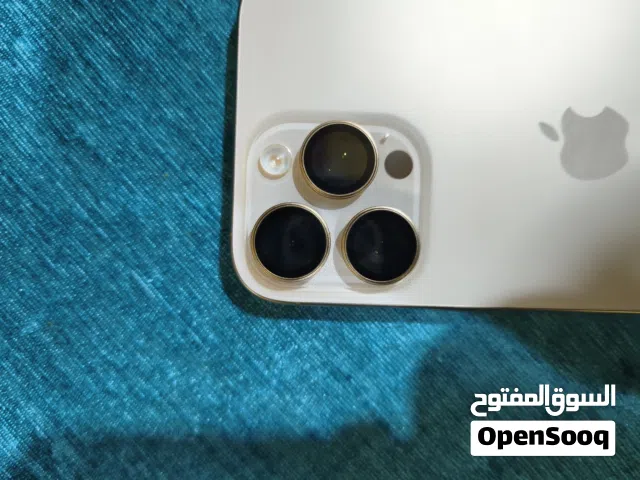 آيفون 16 برو ماكس لون مُميز  ذاكره 256 بطارية 95